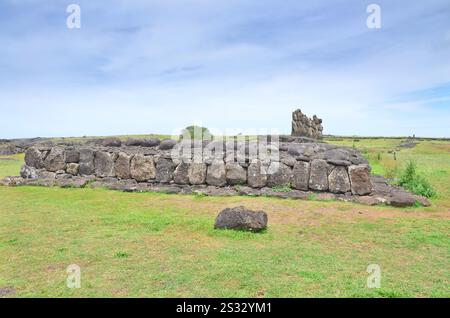 AHU Tongariki die größte ahu von Rapa Nui mit ihren beeindruckenden 15 Moai Statuen auf der Osterinsel Stockfoto