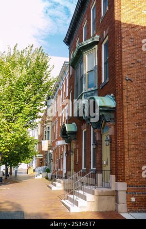 Hausfassaden an der Historic State Street im Capitol District in Harrisburg, Dauphin County, Pennsylvania, USA Stockfoto