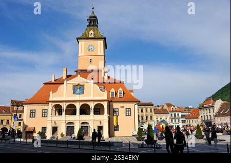 Ehemaliges Gemeindehaus mit Geschichtsmuseum, Gemeindeplatz (piata Sfatului), Brasov, Siebenbürgen, Rumänien, Südost- und Mitteleuropa Stockfoto