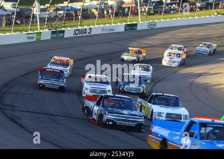 Newton, Iowa, USA – 18. Juni 2016: NASCAR Camping Wolrd Truck-Rennserie. Speedriatrie 200 Stockfoto