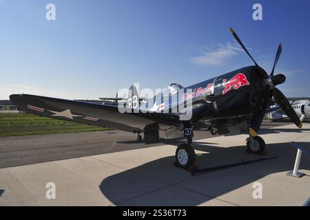 Das traditionelle Flugzeug Chance Vought F4U-F Corsair der Flying Bulls auf der ILA Berlin-Brandenburg Stockfoto