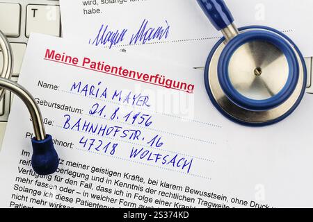 Ein Lebenswille auf Deutsch. Anweisungen für den Arzt oder das Krankenhaus im Falle einer tödlichen Erkrankung Stockfoto