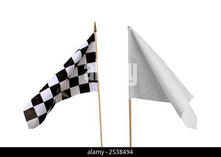 Karierte und weiße Flagge isoliert auf weiß Stockfoto