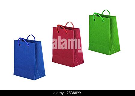 Rote, blaue und grüne Einkaufstaschen isoliert auf weißem Hintergrund. Rote, blaue und grüne Einkaufstaschen Stockfoto