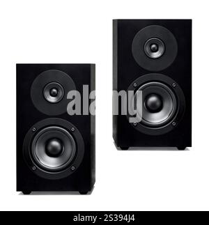 Nahaufnahme des Soundbar-Lautsprechers auf weißem Hintergrund. Nahaufnahme des Soundbar-Lautsprechers isoliert auf einem weiß Stockfoto