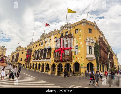 Rathaus in der Weihnachtszeit, Lima Hauptplatz - Peru Stockfoto