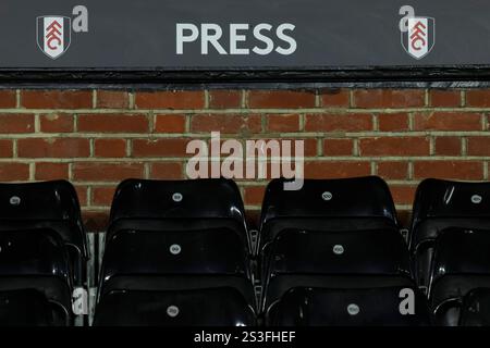 Craven Cottage, Fulham, London, Großbritannien. Januar 2025. FA Cup Third Round Football, Fulham gegen Watford; ein allgemeiner Blick auf das Stadion und den Pressebereich im Craven Cottage Credit: Action Plus Sports/Alamy Live News Stockfoto