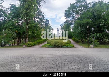 Kedzierzyn-Kozle, Polen - 13. Juli 2024: Stadtpark in Kedzierzyn Kozle. Stockfoto