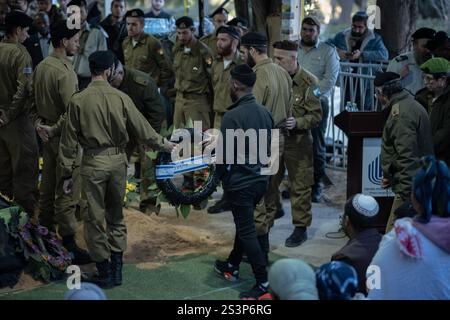 Jerusalem, Tel Aviv, Israel. Januar 2025. Beerdigung von Sgt Kanaoo Kasa auf dem Berg Herzl in Jerusalem am 9. januar (Foto: © Gaby Schuetze/ZUMA Press Wire) NUR REDAKTIONELLE VERWENDUNG! Nicht für kommerzielle ZWECKE! Stockfoto