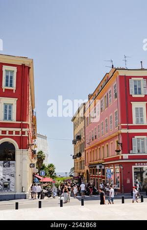 Pulsierende Straßen von Nizza, Frankreich Stockfoto