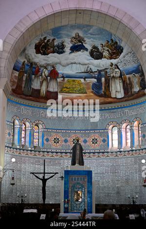 L'intérieur de la basilique Notre-Dame d'Afrique, Alger, Algérie. Stockfoto