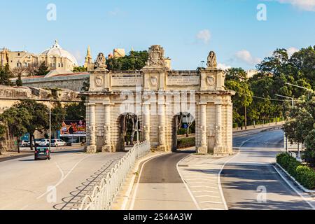 Das majestätische Stadttor von Valletta Stockfoto