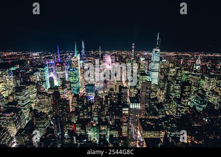 Nachtblick auf Manhattan, New York, von der Spitze des Empire State Building Stockfoto