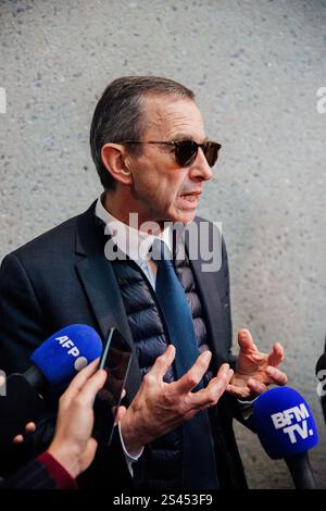 Nantes, Frankreich. Januar 2025. Besuch der unterdirektion Visa des Innenministers Bruno Retailleau am 10. Januar 2025 in Nantes, Frankreich, in Begleitung des für Frankophonie und internationale Partnerschaften zuständigen Ministers Thani Mohamed Soilihi. Foto: Yannick BILLIOUX/ABACAPRESS. COM Credit: Abaca Press/Alamy Live News Stockfoto