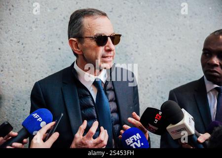 Nantes, Frankreich. Januar 2025. Besuch der unterdirektion Visa des Innenministers Bruno Retailleau am 10. Januar 2025 in Nantes, Frankreich, in Begleitung des für Frankophonie und internationale Partnerschaften zuständigen Ministers Thani Mohamed Soilihi. Foto: Yannick BILLIOUX/ABACAPRESS. COM Credit: Abaca Press/Alamy Live News Stockfoto