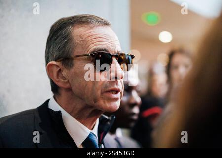 Nantes, Frankreich. Januar 2025. Besuch der unterdirektion Visa des Innenministers Bruno Retailleau am 10. Januar 2025 in Nantes, Frankreich, in Begleitung des für Frankophonie und internationale Partnerschaften zuständigen Ministers Thani Mohamed Soilihi. Foto: Yannick BILLIOUX/ABACAPRESS. COM Credit: Abaca Press/Alamy Live News Stockfoto