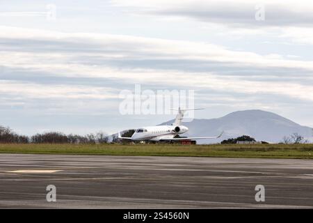 Gulfstream G280 (OE-HAG) am Flughafen Biarritz, Frankreich. Stockfoto