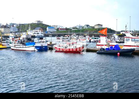Stykkisholmur oder Stykkiholmsbaer, Hafen. Region Vesturland, Halbinsel Snaefellsnes, Island. Stockfoto