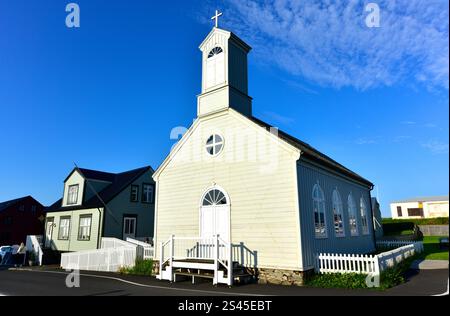 Stykkisholmur oder Stykkiholmsbaer, alte Kirche. Region Vesturland, Halbinsel Snaefellsnes, Island. Stockfoto
