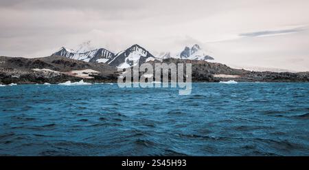 Hope Bay, Panorama-Berglandschaft, Antarktis Stockfoto