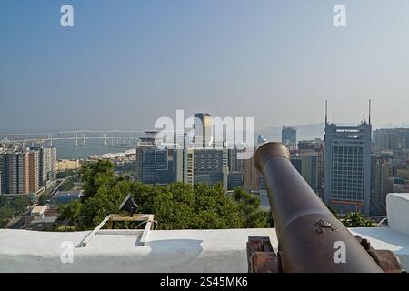 Blick von der Guia Festung und dem Leuchtturm auf die Stadt Macau Stockfoto