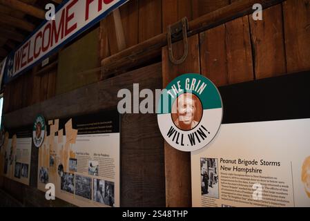 Plains, Vereinigte Staaten Von Amerika. Januar 2025. Im Train Depot in Downtown Area von Jimmy Carters Heimatstadt Plains, Georgia am Donnerstag, 9. Januar 2025. Der verstorbene Präsident wird während einer Privatbeerdigung in seiner langjährigen Residenz in Plains zur Ruhe gebracht. Kredit: Andi Rice/CNP/SIPA USA Kredit: SIPA USA/Alamy Live News Stockfoto
