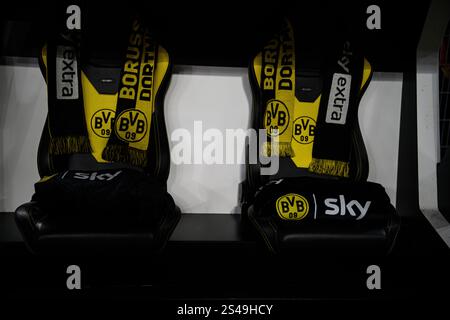 DORTMUND, DEUTSCHLAND - 10. JANUAR 2025: ++ - das Fußballspiel von Borussia Dortmund gegen Bayer 04 Leverkusen im Signal Iduna Park Stockfoto