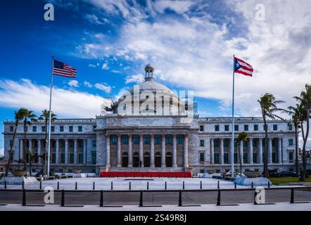 San Juan, Puerto Rico - 26. Februar 2018: Das Capitolio de Puerto Rico (Puerto Rico Capitol) ist Sitz der Legi-Zweikammerversammlung Stockfoto