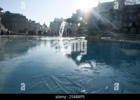 Westminster, London, Großbritannien. Januar 2025. UK Wetter: Eiskaltes Wetter in London. Quelle: Matthew Chattle/Alamy Live News Stockfoto