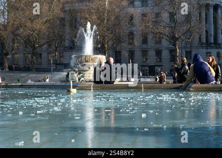 Westminster, London, Großbritannien. Januar 2025. UK Wetter: Eiskaltes Wetter in London. Quelle: Matthew Chattle/Alamy Live News Stockfoto