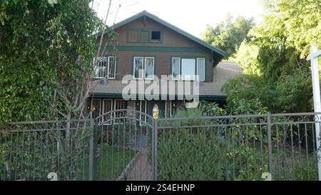 Los Angeles, Kalifornien, USA 11. Januar 2025 Schauspieler Kane Richmond ehemaliges Haus am 2113 Beachwood Drive am 11. Januar 2025 in Los Angeles, Kalifornien, USA. Foto: Barry King/Alamy Stock Photo Stockfoto