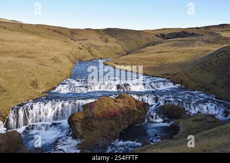 Hestavaosfoss Wasserfall entlang des Waterfall Way Wanderweges, Süd-Island Stockfoto