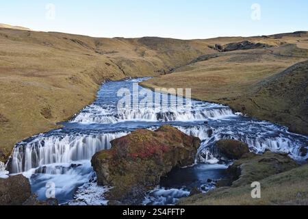 Hestavaosfoss Wasserfall entlang des Waterfall Way Wanderweges, Süd-Island Stockfoto