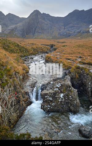 Feen Pools und Cuillin Mountains, Isle of Skye Stockfoto