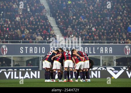 Bologna, Italien. Januar 2025. Team Bologna während des Spiels der Serie A Enilive 2024/2025 zwischen Bologna und Roma - Serie A Enilive im Renato Dall'Ara Stadion - Sport, Fußball - Bologna, Italien - Sonntag, 12. Januar 2025 (Foto: Massimo Paolone/LaPresse) Credit: LaPresse/Alamy Live News Stockfoto