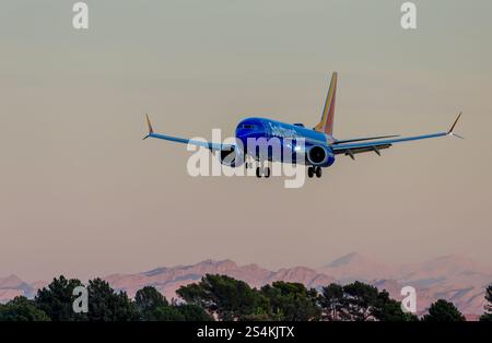 Las Vegas, Nevada - 1. Januar 2025: Flugzeuge auf dem McCarran International Airport in Las Vegas, Nevada Stockfoto