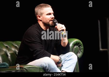 Stephen Amell | erster Tag der MCM Comic Con im Excel Messezentrum in London am 27. Oktober 2023 Stockfoto