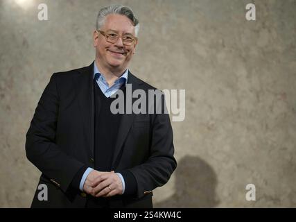Der neue Direktor des KHM Kunsthistorischen Museums Wien Jonathan Fine am Freitag, 10. Januar 2025, auf seiner Eröffnungspressekonferenz in Wien. - 20250110 PD1611 Credit: APA-PictureDesk/Alamy Live News Stockfoto