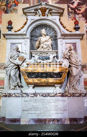 Galileo Galilei Grab - 12. November 2024 - Basilica di Santa Croce, Florenz, Italien Stockfoto