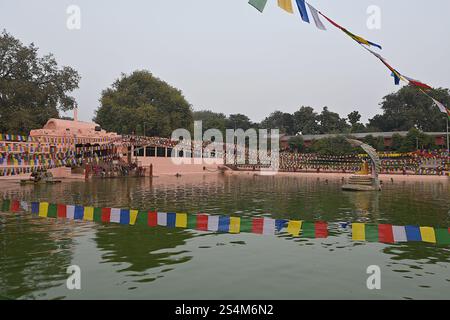 Bodh Gaya, im Bezirk Gaya im indischen Bundesstaat Bihar gelegen, gilt als die heiligste Stätte des Buddhismus. Muchalinda Sarovar ist der Ort, an dem er sich befindet Stockfoto