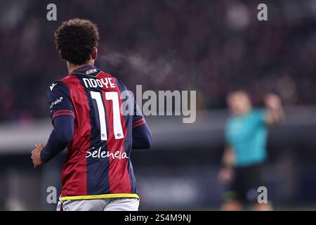 Bologna, Italien. Januar 2025. Dan Ndoye (Bologna) während des italienischen Spiels der Serie A zwischen Bologna 2-2 Roma im Renato Dallara Stadion am 12. Januar 2025 in Bologna, Italien. Kredit: Maurizio Borsari/AFLO/Alamy Live News Kredit: Aflo Co. Ltd./Alamy Live News Stockfoto