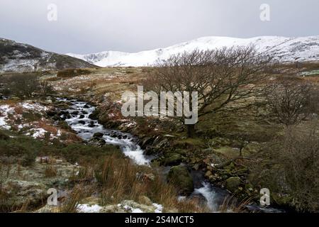 Moel Eilio ist ein Berg in Snowdonia, Nordwales. Sie ist Teil eines Rundgangs von Llanberis. Stockfoto