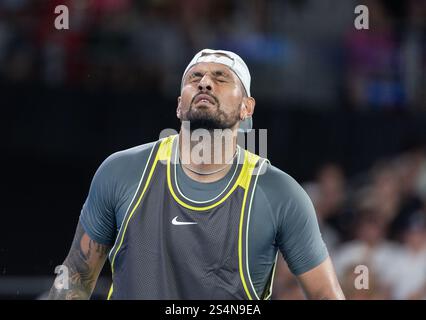 Melbourne, Australien. Januar 2025. Nick Kyrgios reagierte während der ersten Runde der Männer zwischen Nick Kyrgios aus Australien und Jacob Fearnley aus Großbritannien beim Australian Open Tennis-Turnier in Melbourne, Australien, am 13. Januar 2025. Quelle: Hu Jingchen/Xinhua/Alamy Live News Stockfoto