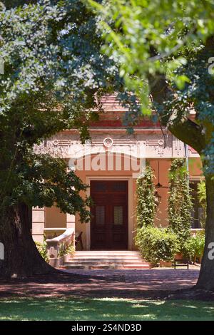 Der Haupteingang der Estancia El Ombu, San Antonio de Areco, Provinz Buenos Aires, Argentinien. Stockfoto
