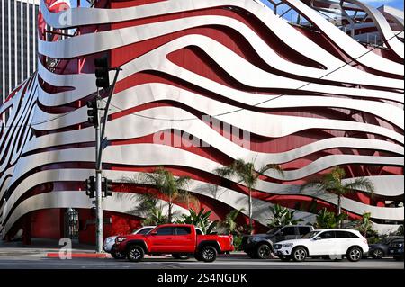 Petersen Automotive Museum am Wilshire Boulevard, Los Angeles, Kalifornien, USA Stockfoto