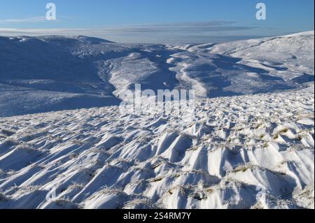 Blick westlich von Muckle Knock in den südlichen Pentland Hills von Schottland Stockfoto