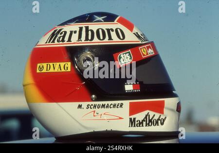 Deutscher Motorsportfahrer Michael Schumacher Ferrari Formel-1-Helm, 1999 Stockfoto