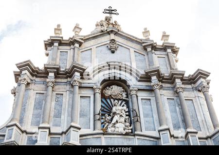 Fassade von St. Agatha Cathedral in Catania City, Sizilien, Italien Stockfoto