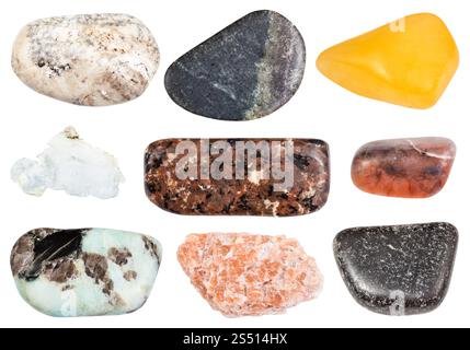 Sammlung von natürlichen Mineralproben - Set aus verschiedenen polierten Steinen (Aventurin, Albit, Pegmatit, Urtit, Olivinit, Dunit, Chromit, Stockfoto
