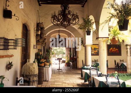 Die Kolonial- und Altstadt von Valladolid auf Yucatan in der Provinz Quintana Roo in Mexiko in Mittelamerika. Mexiko, Valladolid, Januar 2009. Stockfoto